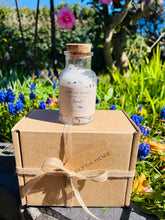 Load image into Gallery viewer, Lavender Botanical Bath Soak