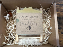 Load image into Gallery viewer, Mum &amp; Baby gift box
