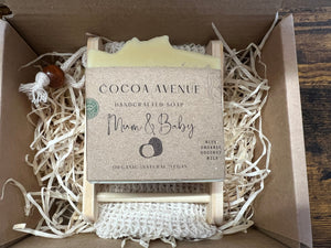 Mum & Baby gift box