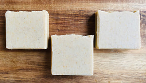 Organic Shea Butter & Oatmeal, unscented & Exfoliating